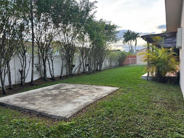 9730 SW 5th St, Miami, FL 33174