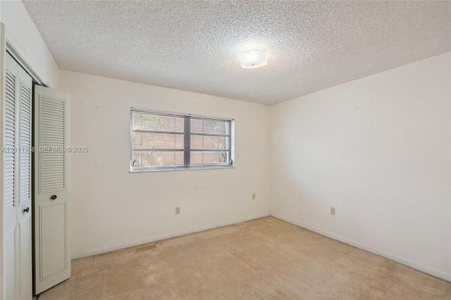 9730 SW 5th St, Miami, FL 33174