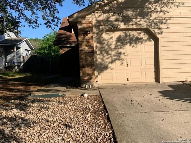 6323 WORCHESTER KNLS, San Antonio, TX 78233