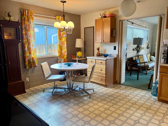 291 SE 7th Street, Madras, OR 97741