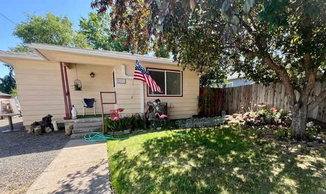 291 SE 7th Street, Madras, OR 97741