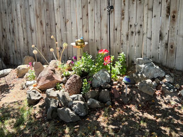 291 SE 7th Street, Madras, OR 97741
