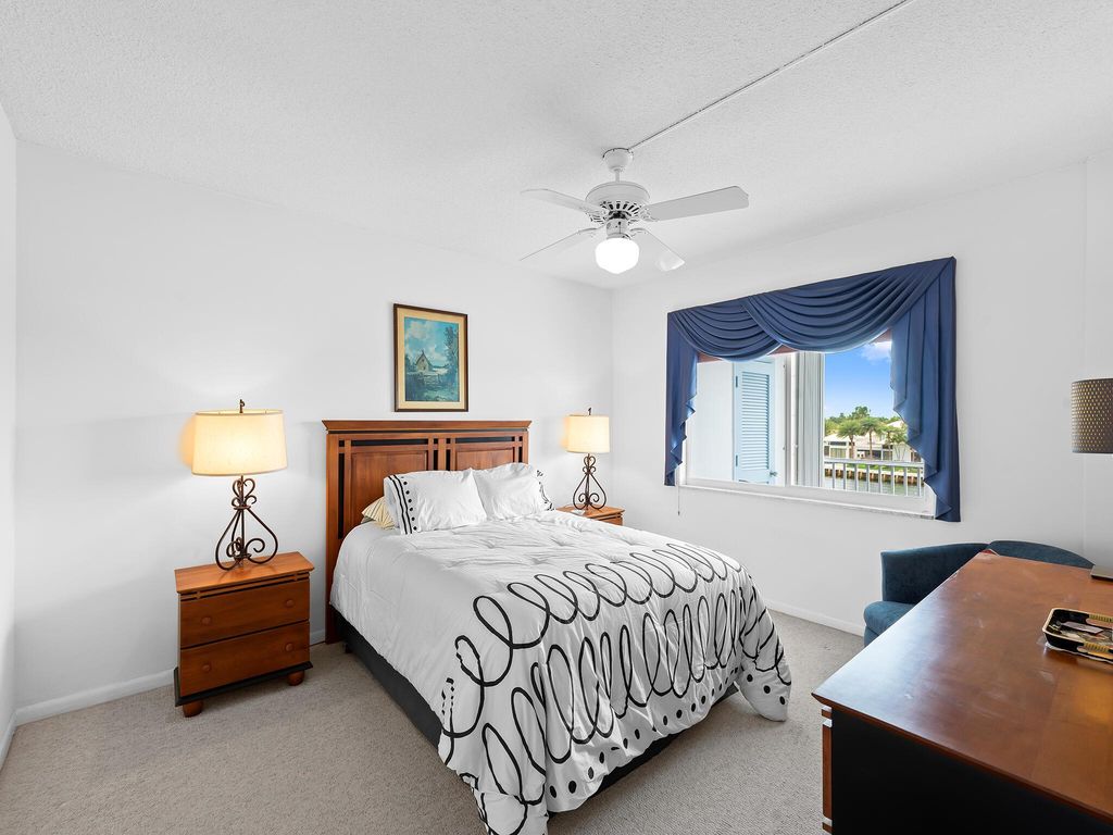 Image 11 of property listing at 3100 S Ocean Boulevard 4140, Highland Beach, FL 33487