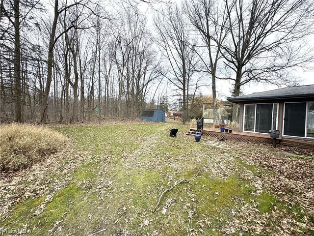 1180 Keefer Road, Girard, OH 44420