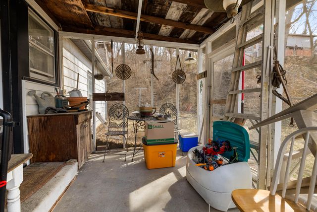 813 FILMORE Avenue, Council Bluffs, IA 51503