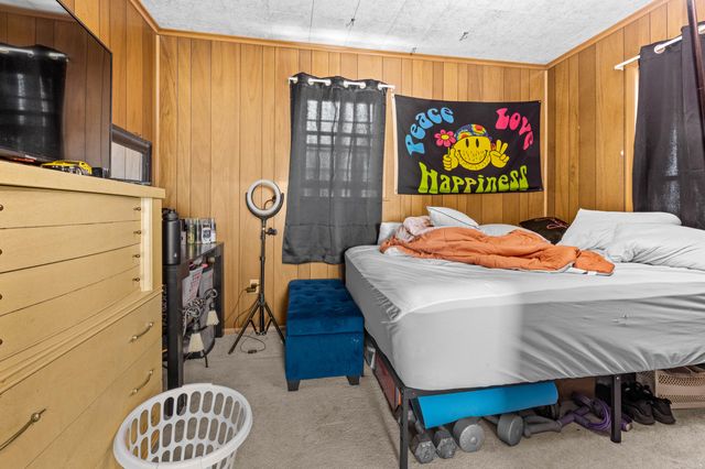 813 FILMORE Avenue, Council Bluffs, IA 51503