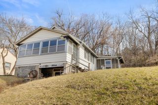 813 FILMORE Avenue, Council Bluffs, IA 51503
