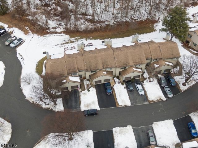 39 Oriole Ter, Hampton Twp., NJ 07860