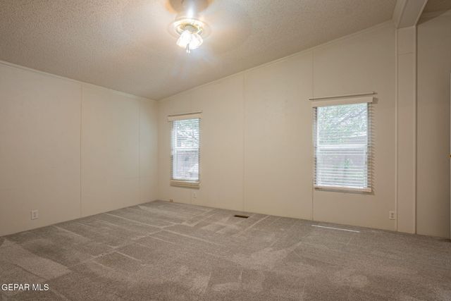 6111 SUN VALLEY Drive 121, El Paso, TX 79924