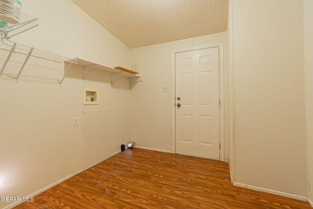 6111 SUN VALLEY Drive 121, El Paso, TX 79924