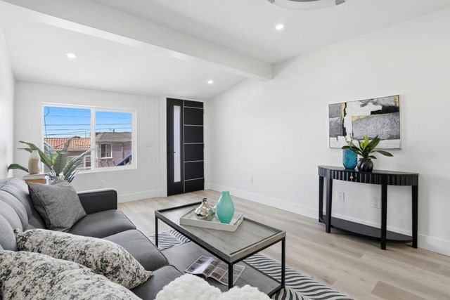 247 Frankfort Street, Daly City, CA 94014