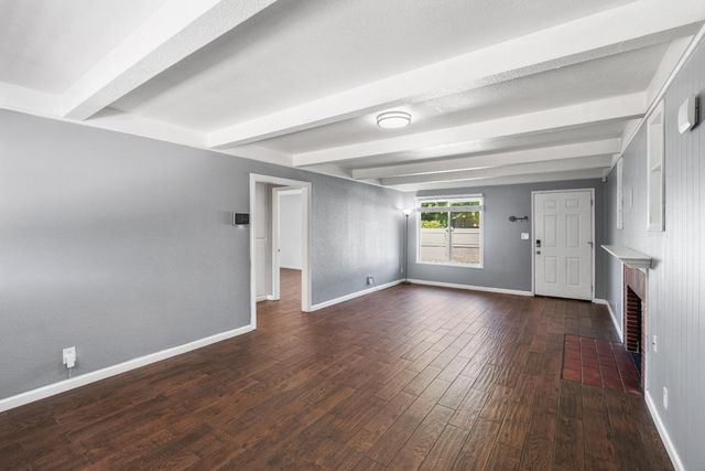 5625 Layton Dr, North Highlands, CA 95660