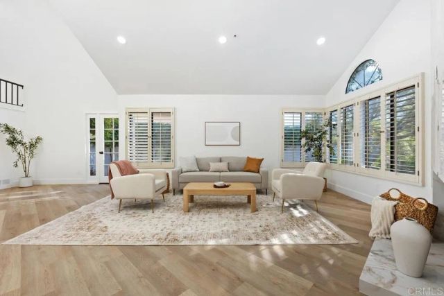 2533 Holly Valley Drive, Vista, CA 92084