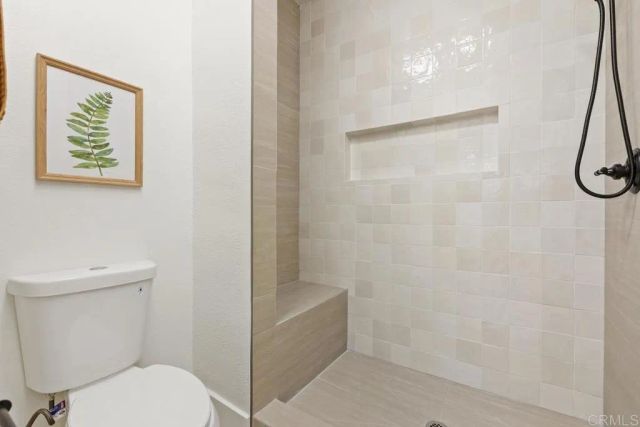 2533 Holly Valley Drive, Vista, CA 92084