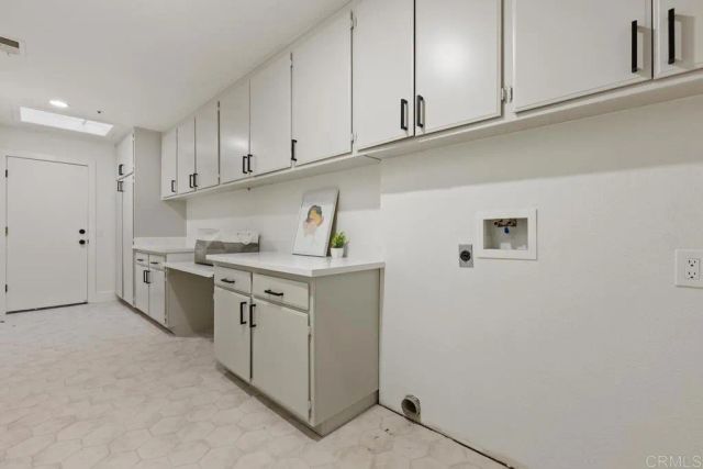 2533 Holly Valley Drive, Vista, CA 92084