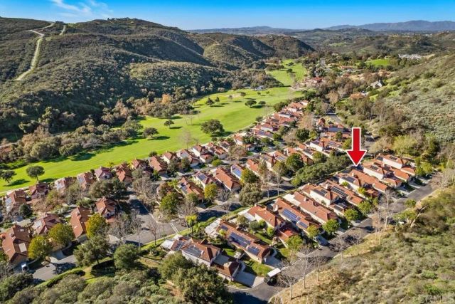 2533 Holly Valley Drive, Vista, CA 92084