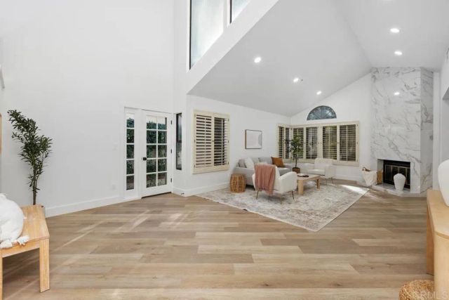 2533 Holly Valley Drive, Vista, CA 92084