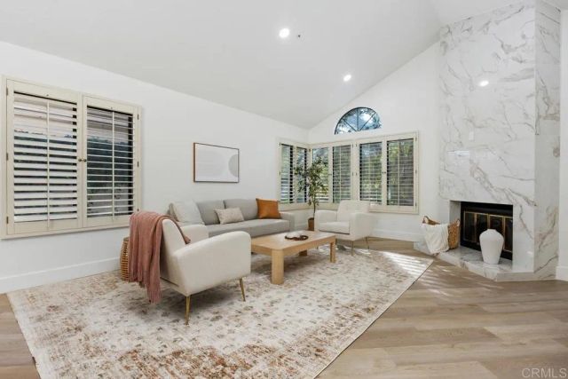 2533 Holly Valley Drive, Vista, CA 92084