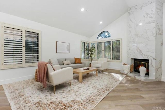 2533 Holly Valley Drive, Vista, CA 92084