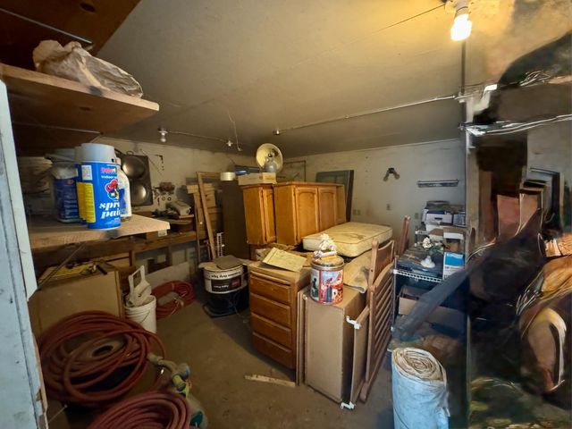 20745 S Pio Pico, Laton, CA 93242