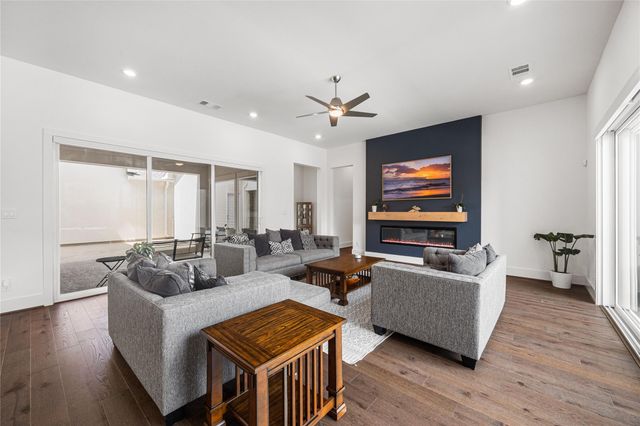 4114 Pleasant Ridge Drive, Spring, TX 77386