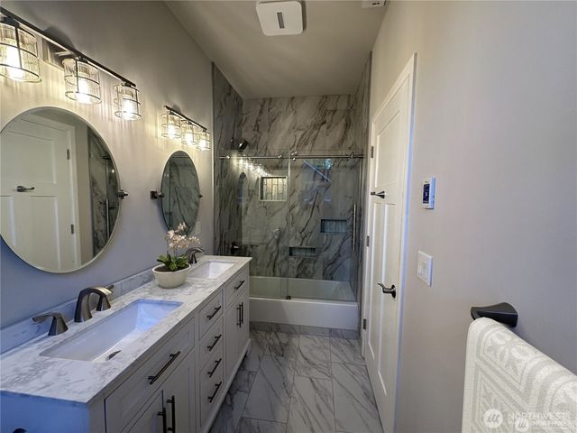 11813 Island Drive, Anderson Island, WA 98303