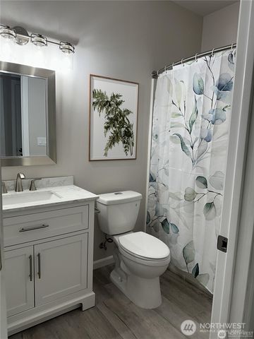 11813 Island Drive, Anderson Island, WA 98303