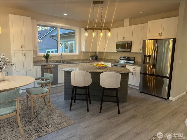 11813 Island Drive, Anderson Island, WA 98303
