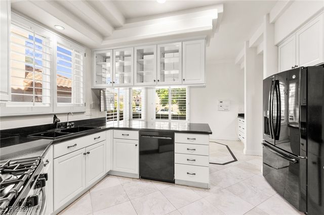 409 Indigo Springs Street, Henderson, NV 89014