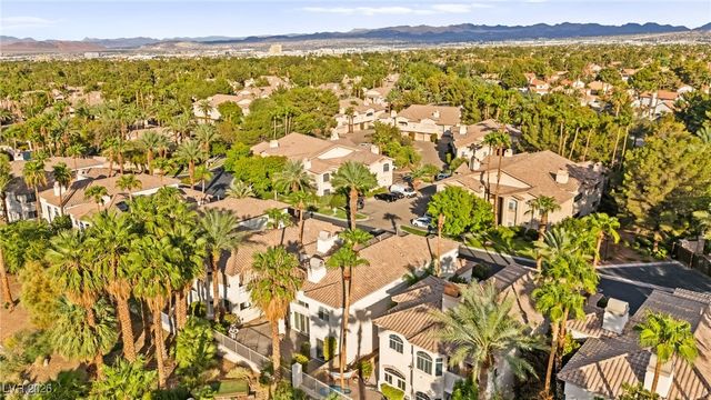 409 Indigo Springs Street, Henderson, NV 89014