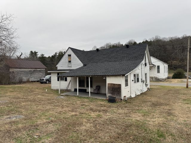 51 Riddleton Cir, Riddleton, TN 37151