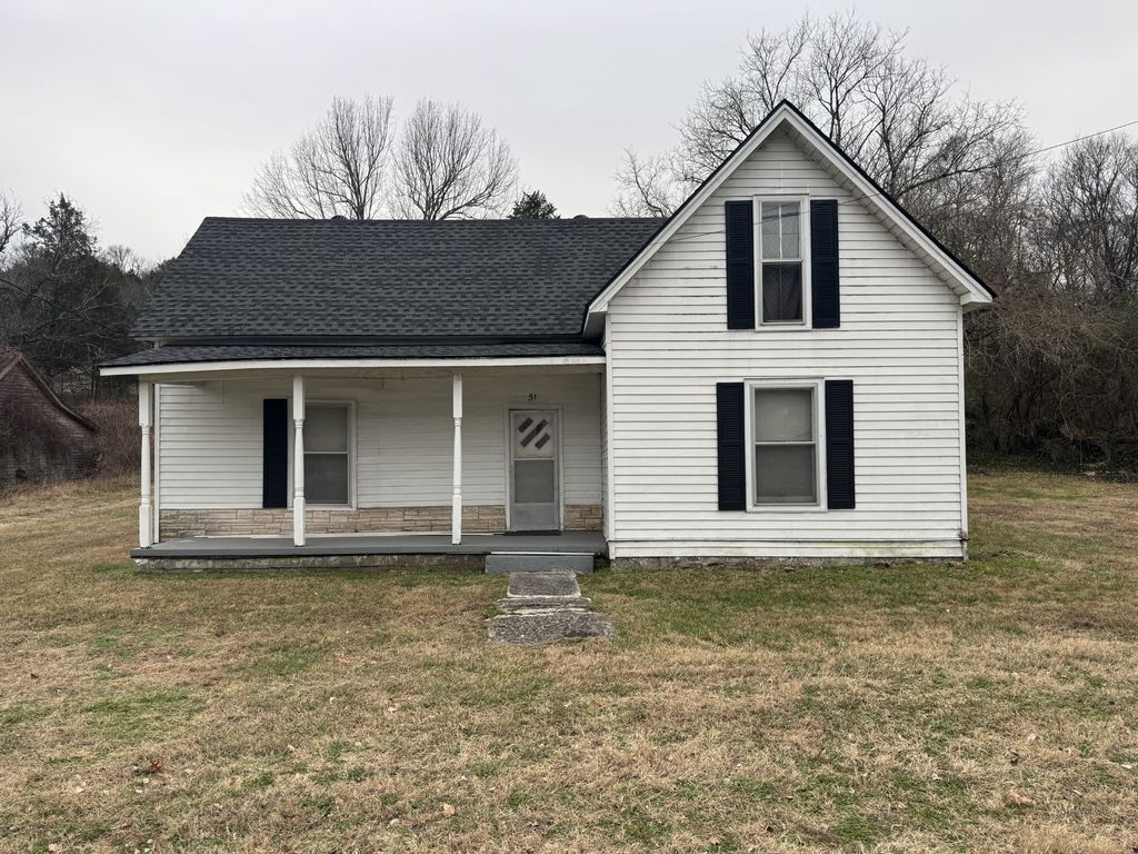 51 Riddleton Cir, Riddleton, TN 37151