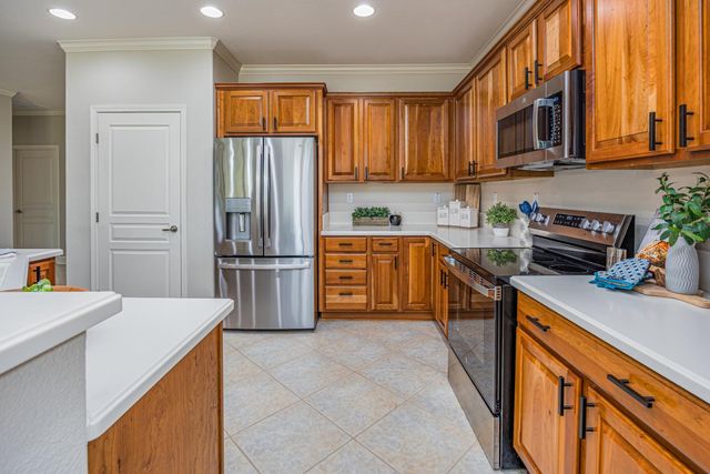 203 Harper Ct, Lincoln, CA 95648