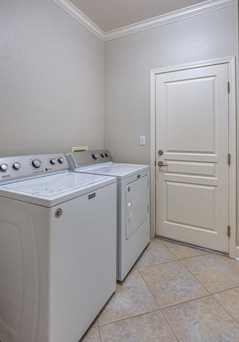 203 Harper Ct, Lincoln, CA 95648