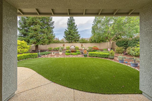 203 Harper Ct, Lincoln, CA 95648