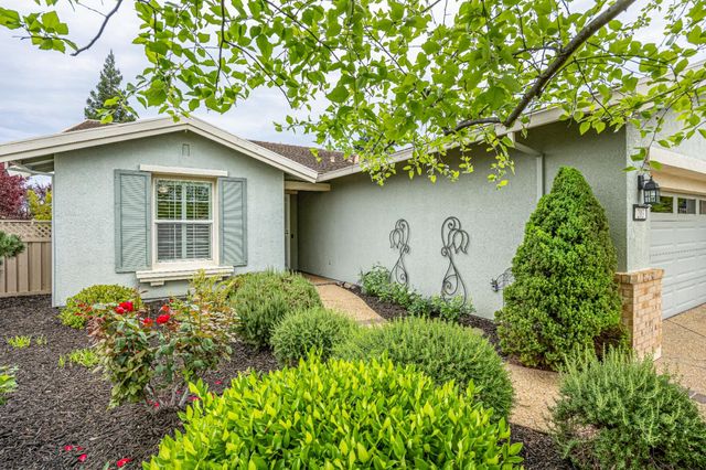 203 Harper Ct, Lincoln, CA 95648