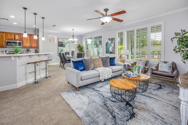 203 Harper Ct, Lincoln, CA 95648