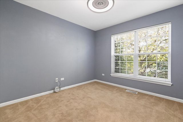 3817 N Milwaukee Avenue D, Chicago, IL 60641