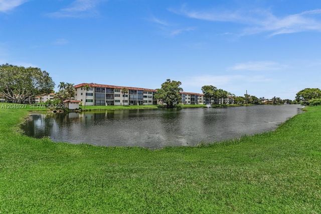 671 S Hollybrook Drive 209, Pembroke Pines, FL 33025