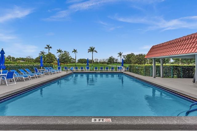 671 S Hollybrook Drive 209, Pembroke Pines, FL 33025