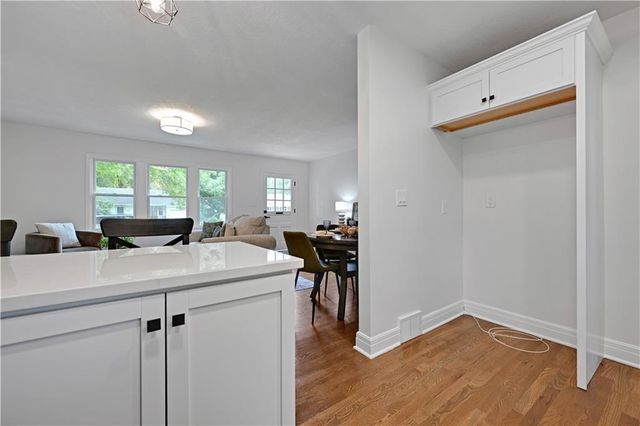 5408 W 72nd Street, Prairie Village, KS 66208
