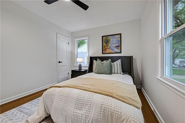 5408 W 72nd Street, Prairie Village, KS 66208