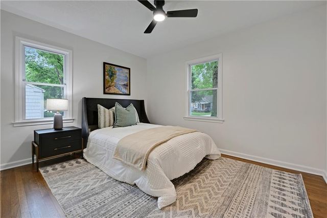 5408 W 72nd Street, Prairie Village, KS 66208