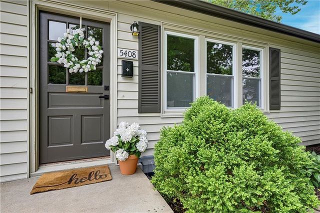 5408 W 72nd Street, Prairie Village, KS 66208