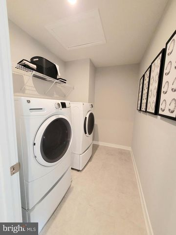 830 FOUNTAIN TRL, Kennett Square, PA 19348