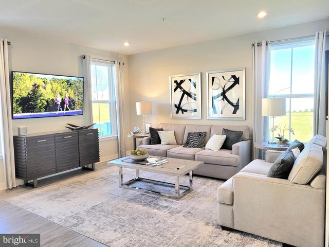 830 FOUNTAIN TRL, Kennett Square, PA 19348