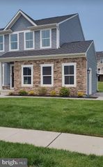830 FOUNTAIN TRL, Kennett Square, PA 19348