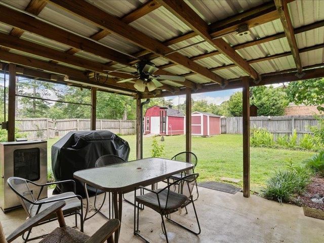 1009 Sequoyah Lane, Longview, TX 75605