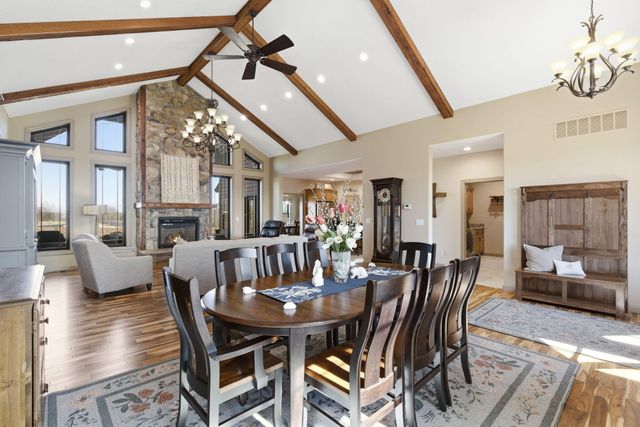 815 Forest View, Saddlebrooke, MO 65630