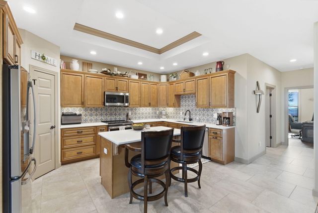 815 Forest View, Saddlebrooke, MO 65630